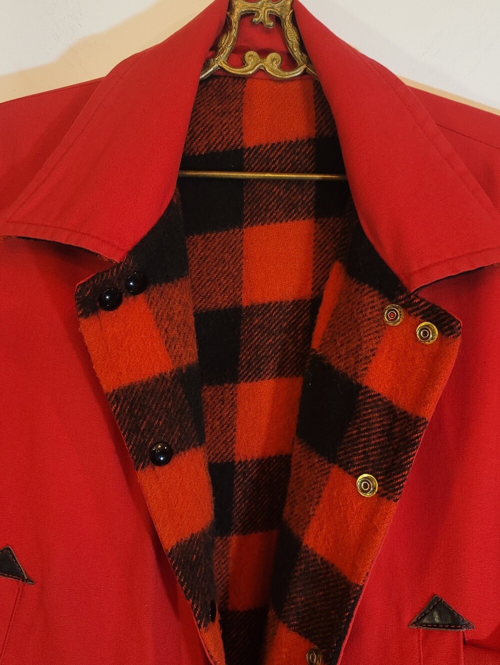 *Reversible* Barn Coat - Picture 2 of 6